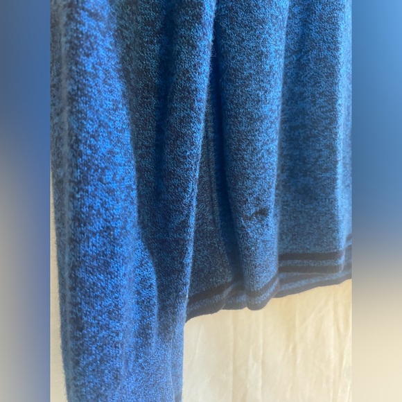 Men’s 1/4 zip Michael Kors pullover shirt - Picture 8 of 10